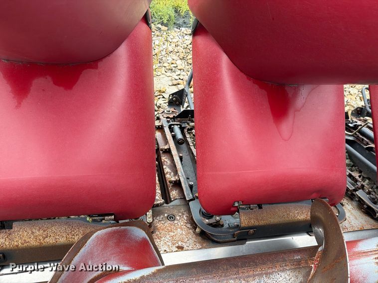 image for item NF9510 2007 Case IH 2408  corn head