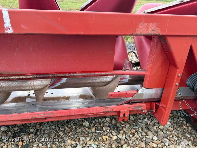 image for item NF9510 2007 Case IH 2408  corn head