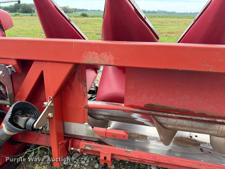 image for item NF9510 2007 Case IH 2408  corn head