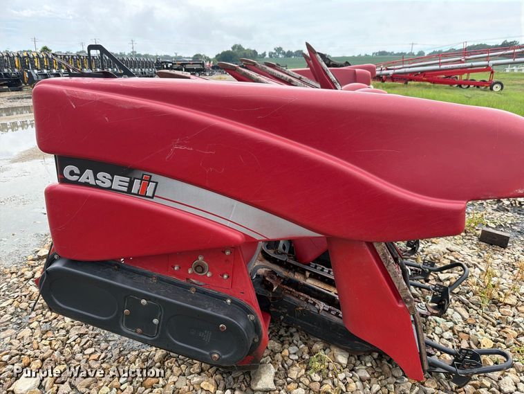 image for item NF9510 2007 Case IH 2408  corn head