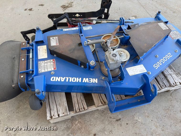 image for item NF9533 New Holland 260GMS belly mower