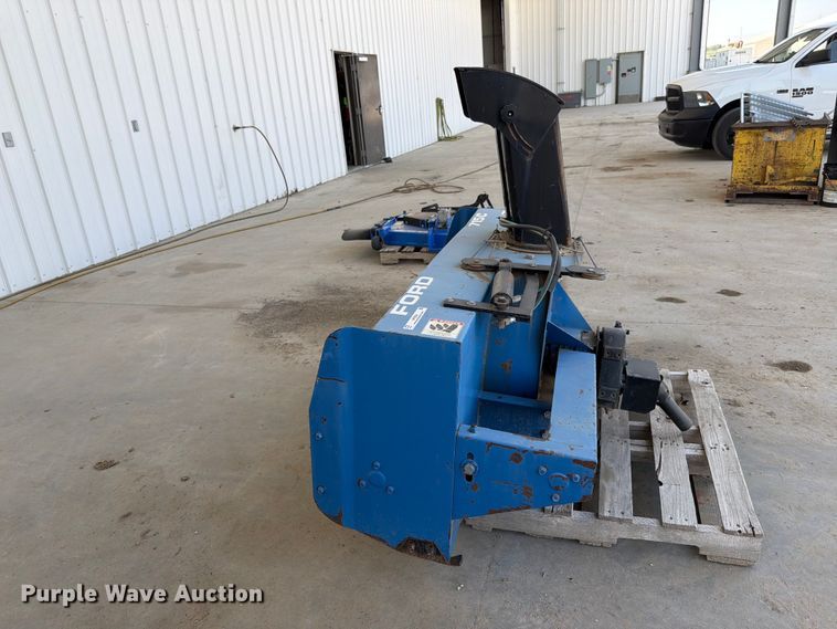 image for item NF9534 Ford 715C snow blower