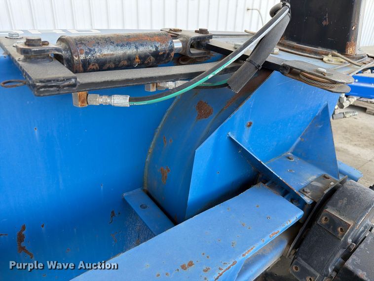 image for item NF9534 Ford 715C snow blower
