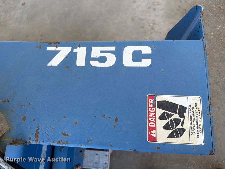image for item NF9534 Ford 715C snow blower