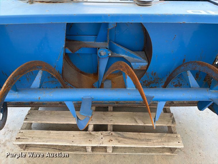 image for item NF9534 Ford 715C snow blower