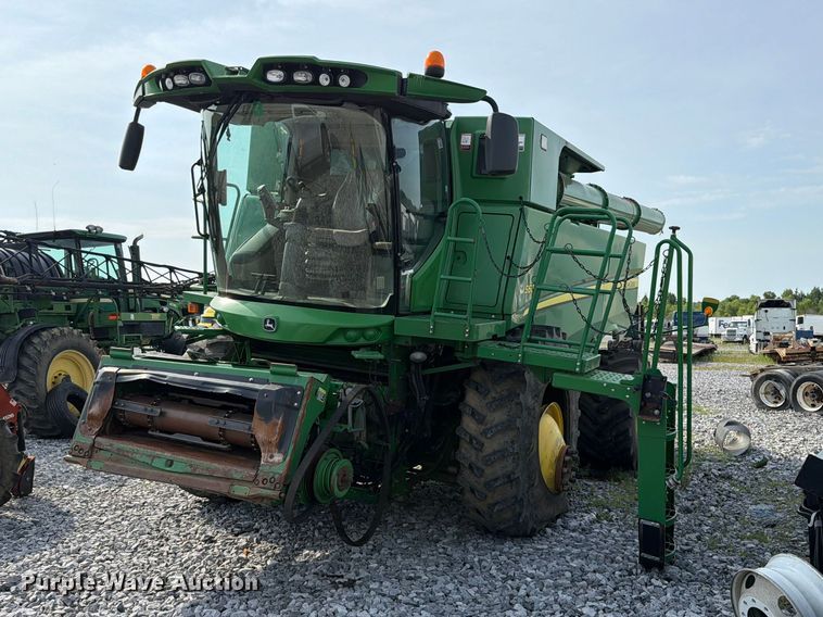 image for item YA4310 2015 John Deere S670S STS combine