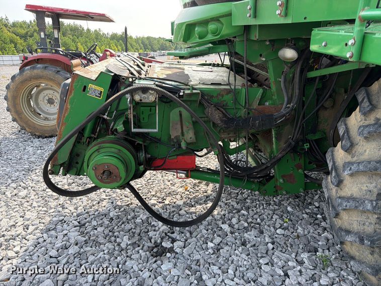 image for item YA4310 2015 John Deere S670S STS combine