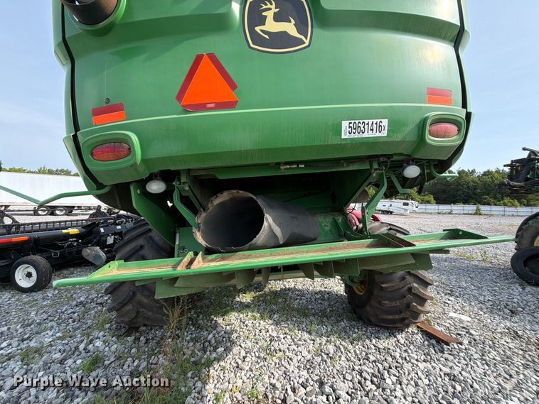 image for item YA4310 2015 John Deere S670S STS combine