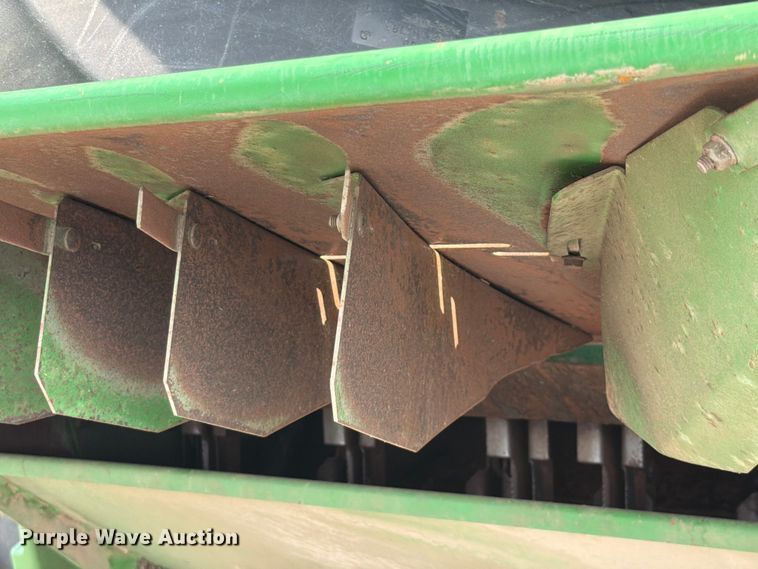 image for item YA4310 2015 John Deere S670S STS combine