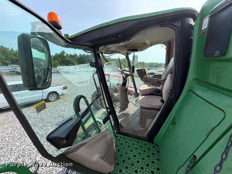 image for item YA4310 2015 John Deere S670S STS combine