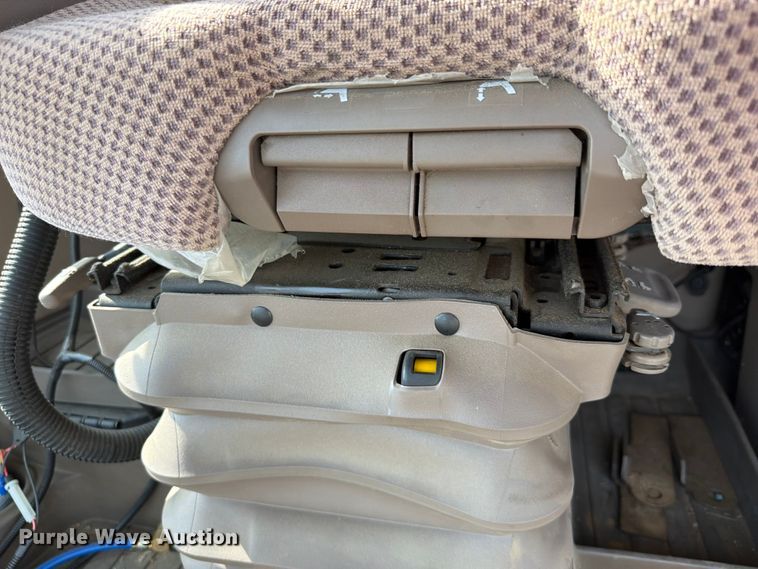 image for item YA4310 2015 John Deere S670S STS combine