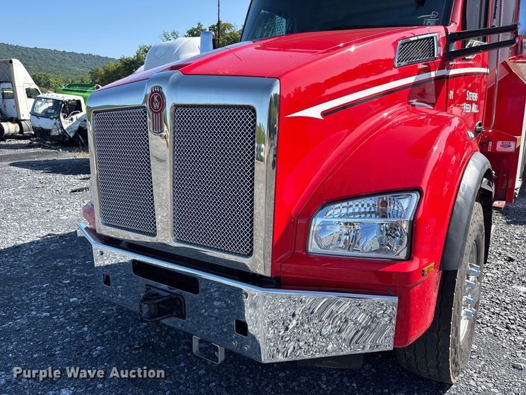 image for item YA4454 2026 Kenworth T880 feed delivery truck