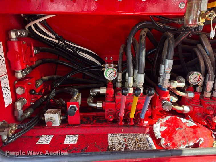 image for item YA4454 2026 Kenworth T880 feed delivery truck