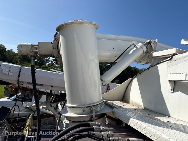image for item YA4454 2026 Kenworth T880 feed delivery truck