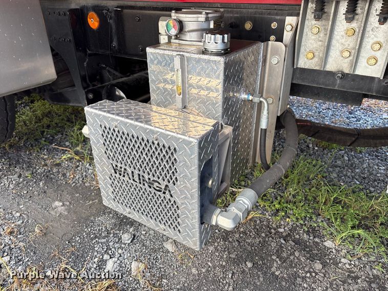 image for item YA4454 2026 Kenworth T880 feed delivery truck