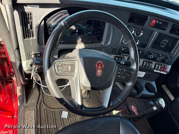 image for item YA4454 2026 Kenworth T880 feed delivery truck
