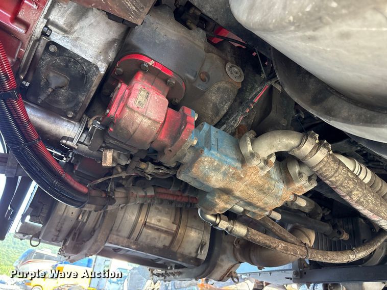 image for item YA4454 2026 Kenworth T880 feed delivery truck