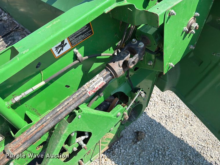 image for item YA4766 2014 John Deere 635FD HydraFlex flex draper head