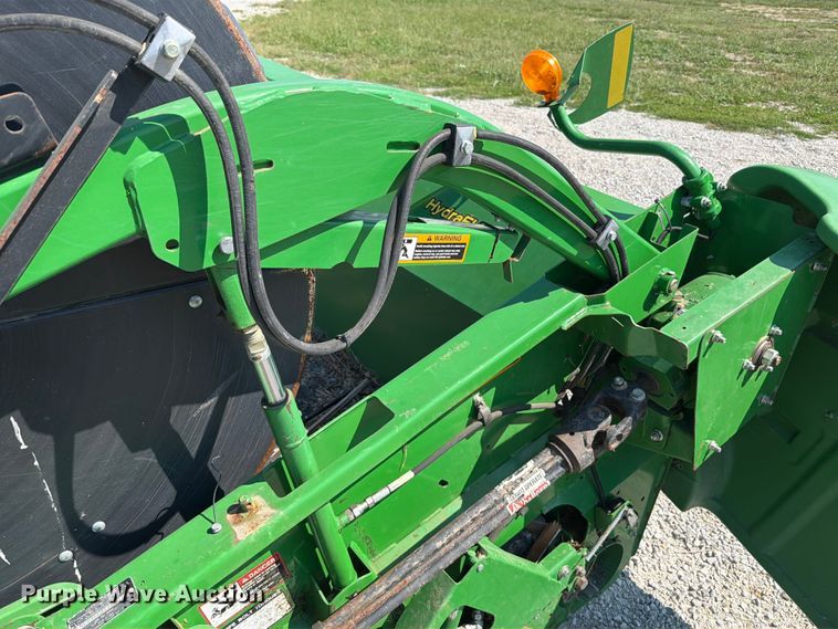 image for item YA4766 2014 John Deere 635FD HydraFlex flex draper head