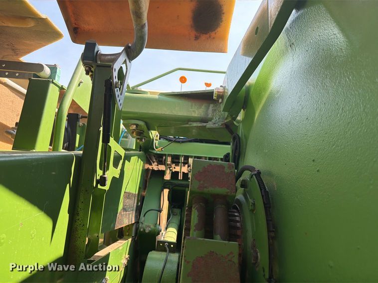 image for item YA4892 2013 Krone Big Pack 1290 large square baler