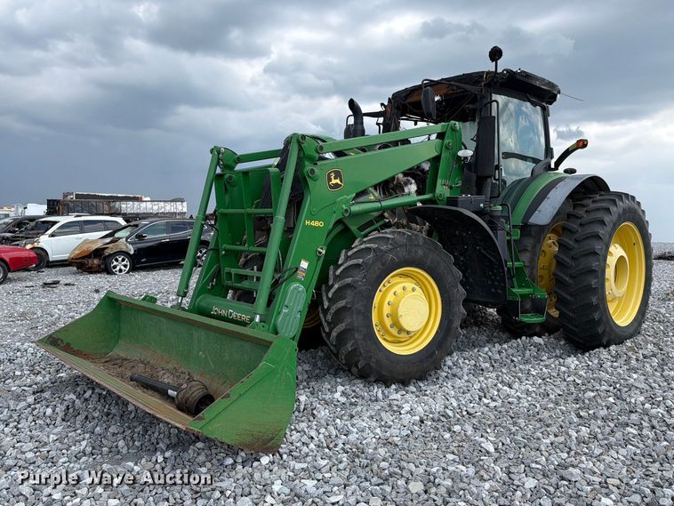 image for item YA4894 2016 John Deere 7230R MFWD tractor