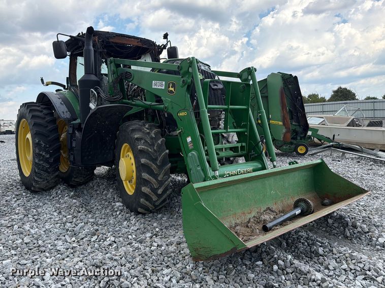 image for item YA4894 2016 John Deere 7230R MFWD tractor