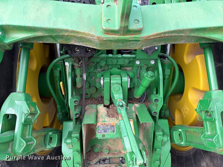 image for item YA4894 2016 John Deere 7230R MFWD tractor