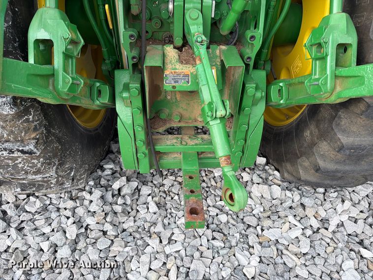 image for item YA4894 2016 John Deere 7230R MFWD tractor