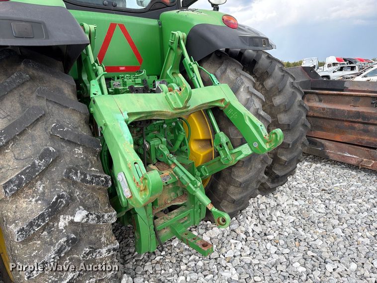 image for item YA4894 2016 John Deere 7230R MFWD tractor