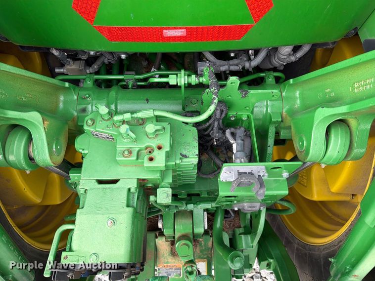 image for item YA4894 2016 John Deere 7230R MFWD tractor