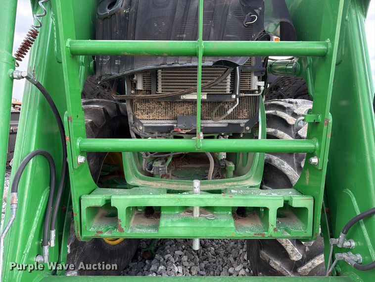 image for item YA4894 2016 John Deere 7230R MFWD tractor