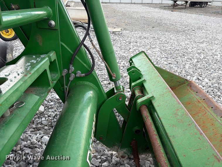 image for item YA4894 2016 John Deere 7230R MFWD tractor