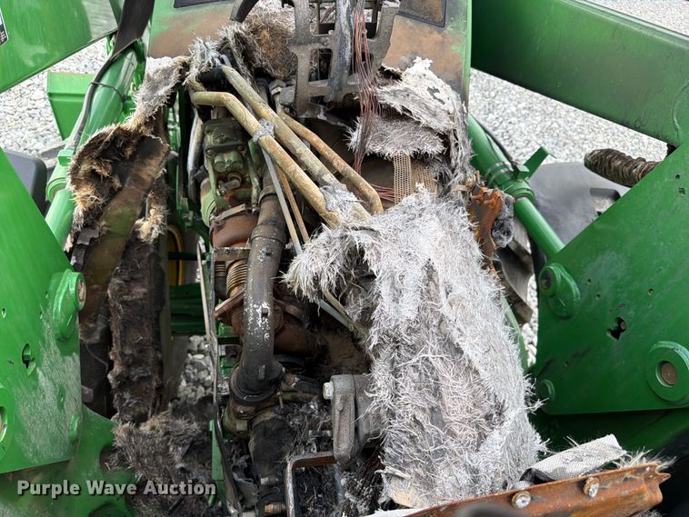 image for item YA4894 2016 John Deere 7230R MFWD tractor