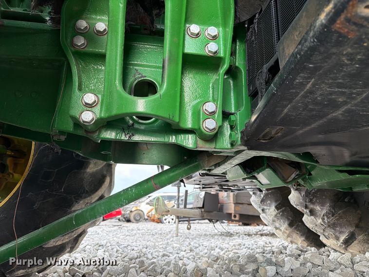image for item YA4894 2016 John Deere 7230R MFWD tractor