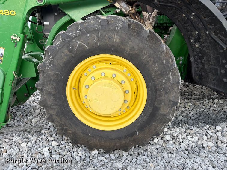 image for item YA4894 2016 John Deere 7230R MFWD tractor