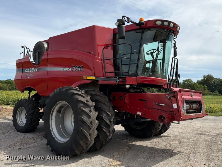image for item YA4935 2008 Case IH AFX 7010 Axial-Flow combine