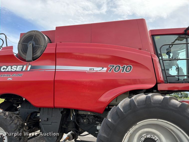 image for item YA4935 2008 Case IH AFX 7010 Axial-Flow combine