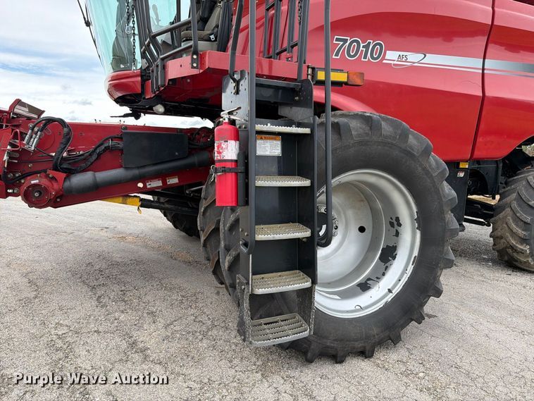 image for item YA4935 2008 Case IH AFX 7010 Axial-Flow combine