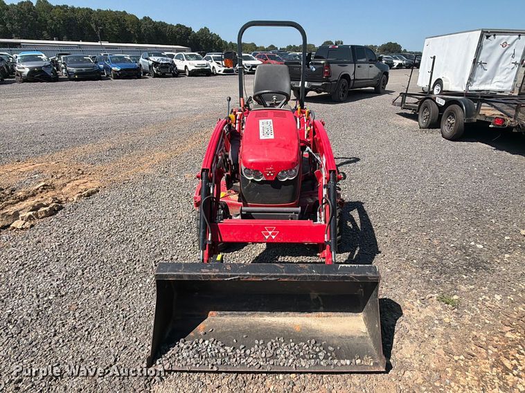 image for item YA4951 2012 Massey Ferguson GC2400 MFWD tractor