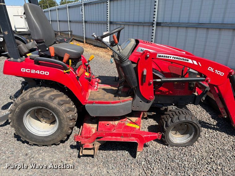 image for item YA4951 2012 Massey Ferguson GC2400 MFWD tractor