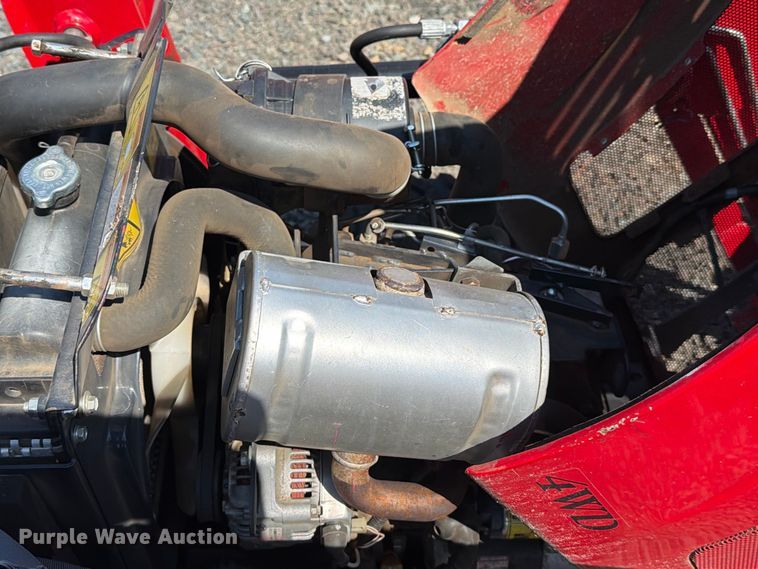 image for item YA4951 2012 Massey Ferguson GC2400 MFWD tractor