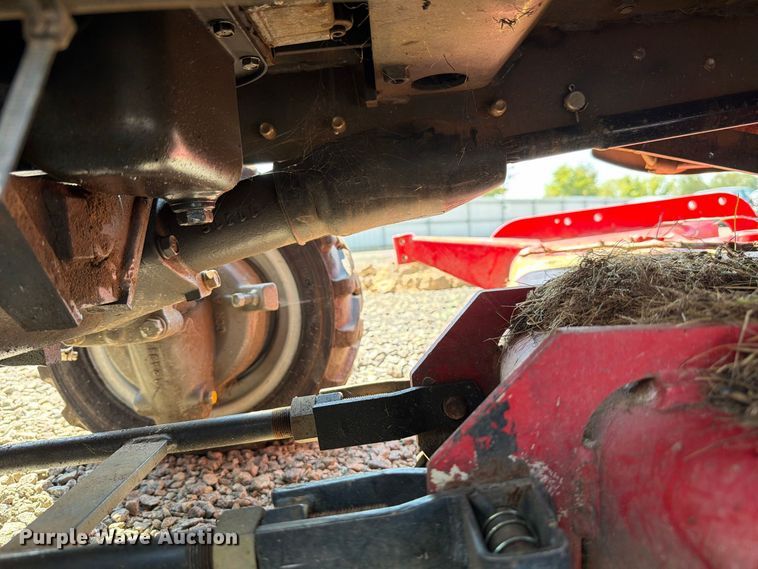 image for item YA4951 2012 Massey Ferguson GC2400 MFWD tractor
