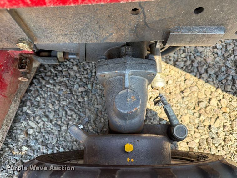 image for item YA4951 2012 Massey Ferguson GC2400 MFWD tractor
