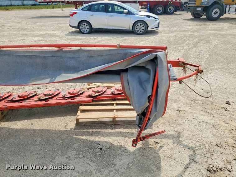 image for item YA4952 Kuhn GMD310HD disc mower