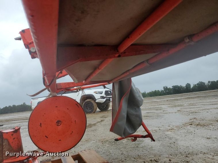 image for item YA4952 Kuhn GMD310HD disc mower