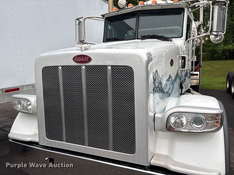 image for item DT2919 2020 Peterbilt 367 tank truck