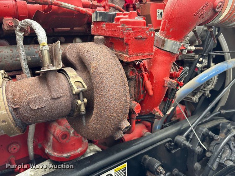 image for item DT2919 2020 Peterbilt 367 tank truck