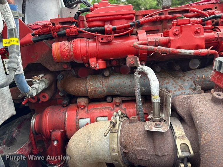 image for item DT2919 2020 Peterbilt 367 tank truck