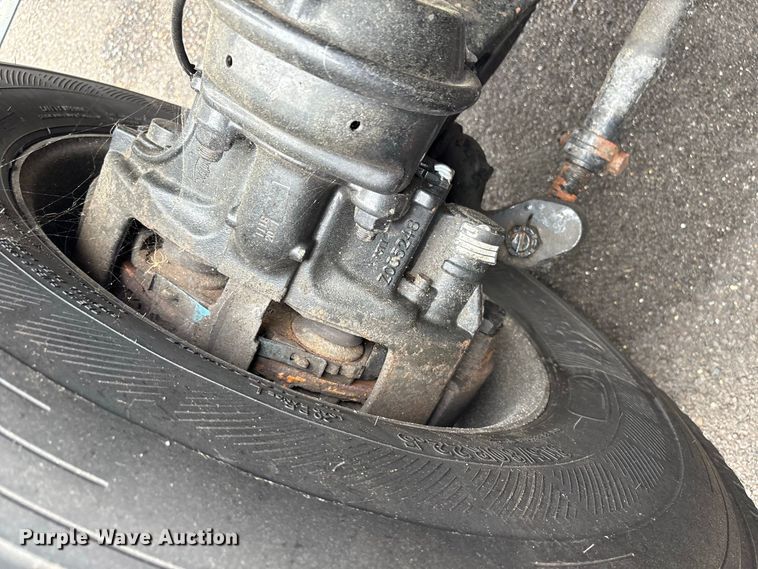 image for item DT2919 2020 Peterbilt 367 tank truck