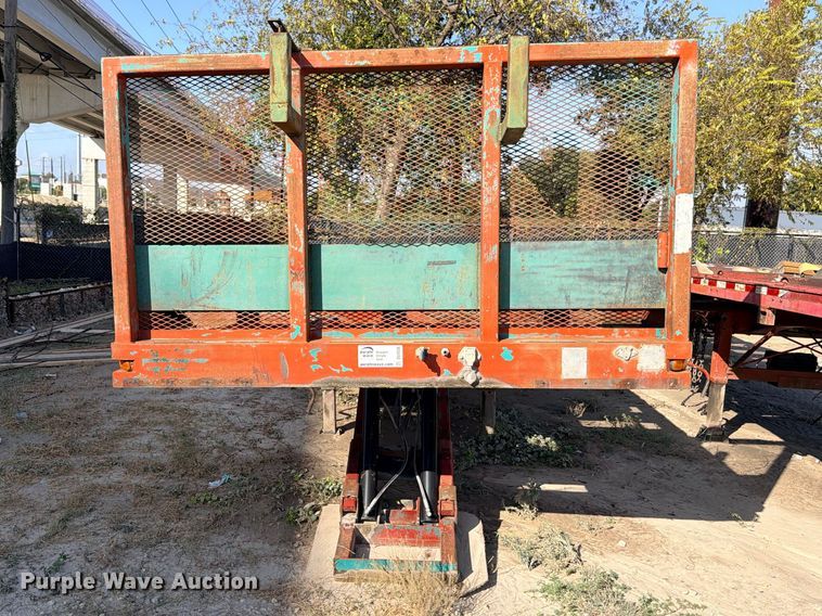 image for item DU1538 2001 J.D.H. Trussmaster tilt-deck truss trailer